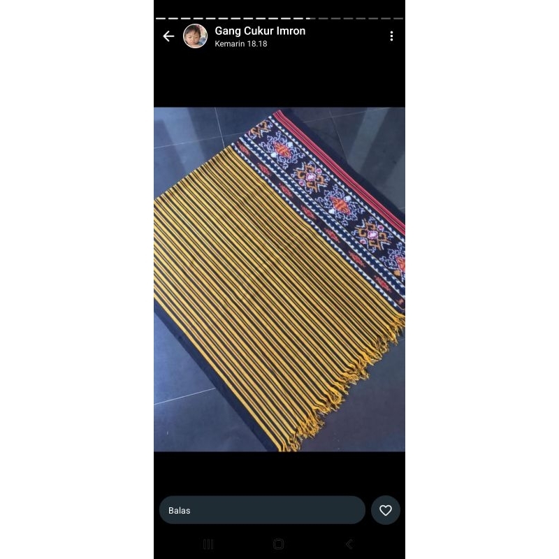 kain tenun lurik kombinasi emas