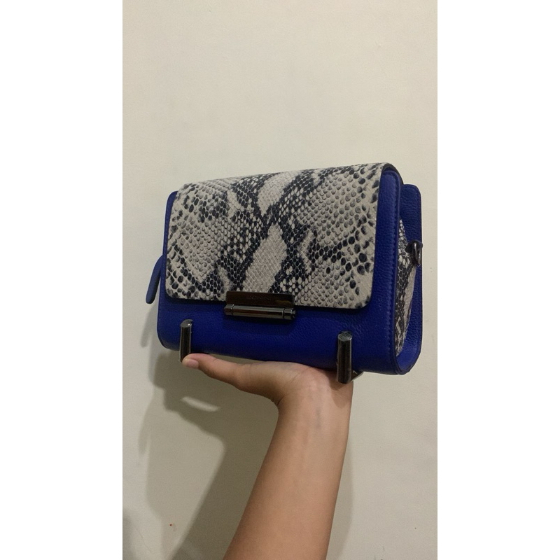 DONINI LIVIA PRELOVED VVGC