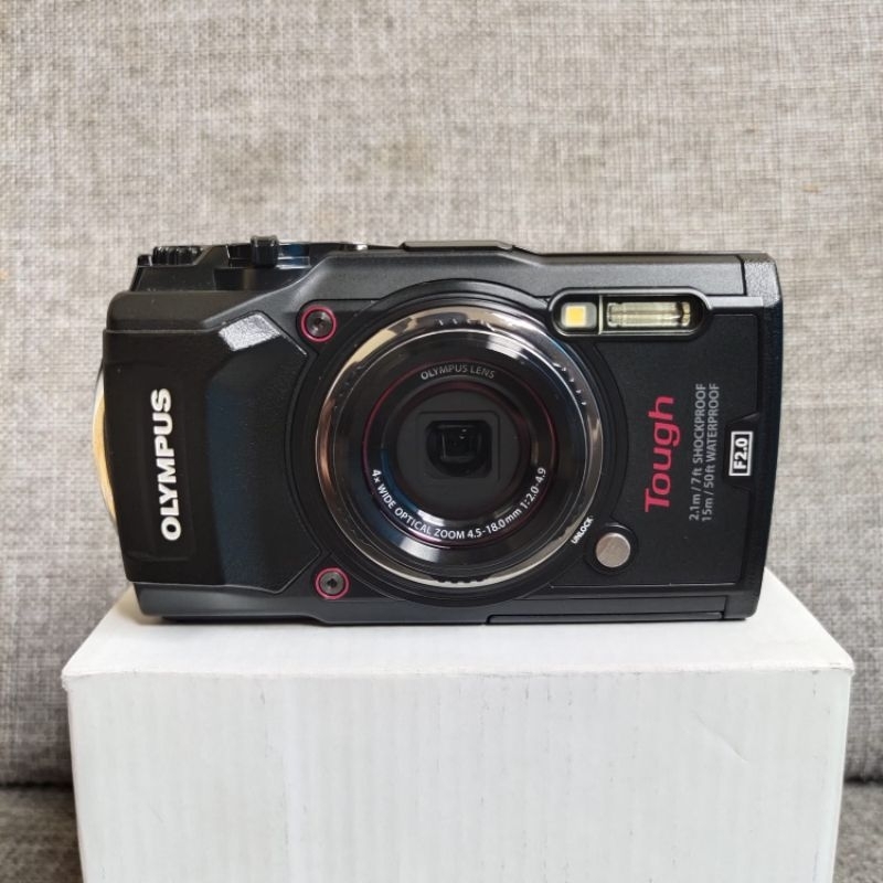 Olympus Tough TG5 Kamera Waterproof