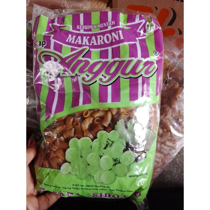 

Makaroni Macaroni cap anggur