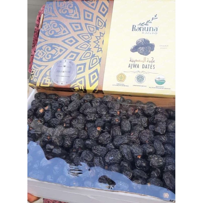 

(3000g) Kurma Ajwa Premium Ranuna / Kurma Ajwa Original