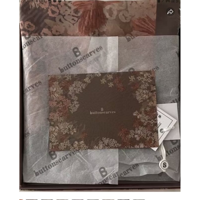 Rare item, Buttonscarves Les Ameties Reborn Taupe Preloved