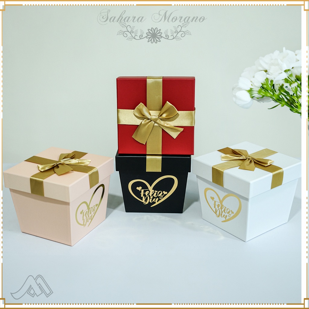 

Gift Box / Square Gift Box/ Kotak Kado / Box Hampers / Kotak Kado Ulang Tahun