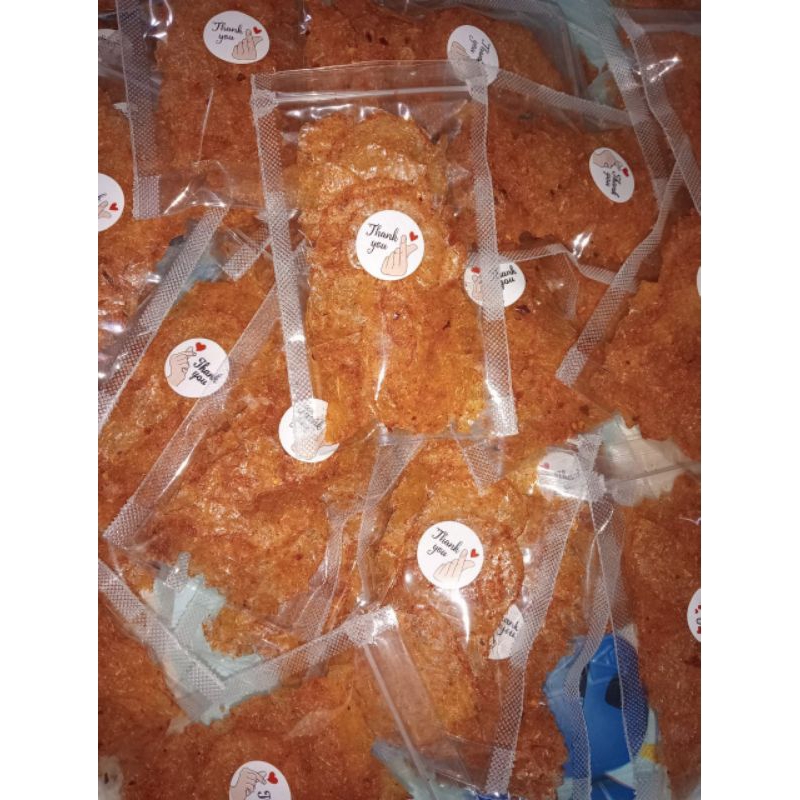 

15Pcs Keripik Kaca Pedas Daun Jeruk Paket Usaha