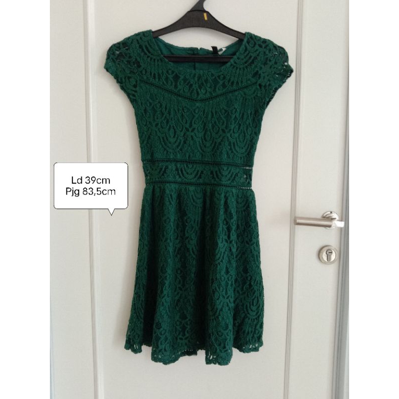 [size S] Preloved hnm divided dress wanita emerald green lace gaun pesta formal cantik hijau brukat