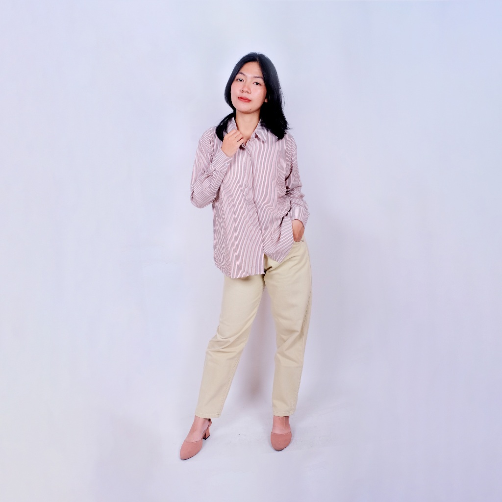Kemeja Ishana - Kemeja Wanita - Atasan Wanita Kekinian - Baju Atasan Wanita Terbaru
