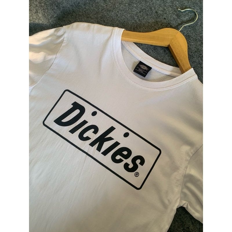 Kaos Long Sleeve Dickies Box Logo