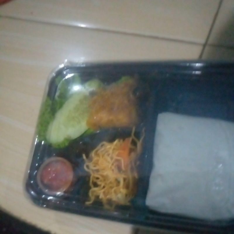 

nasi kotak Bu iya