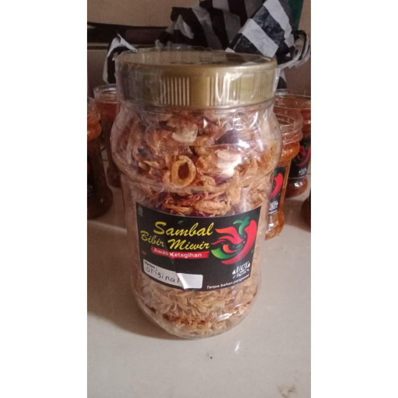 

BAWANG GORENG PREMIUM ISI TOPLES FULL berat isi 130gr