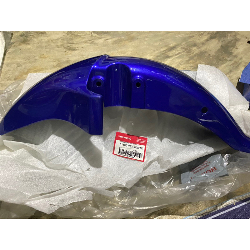 Spakbor depan megapro new Spakbor depan mega pro new Spakbor megapro new 61100-keh-600fmt