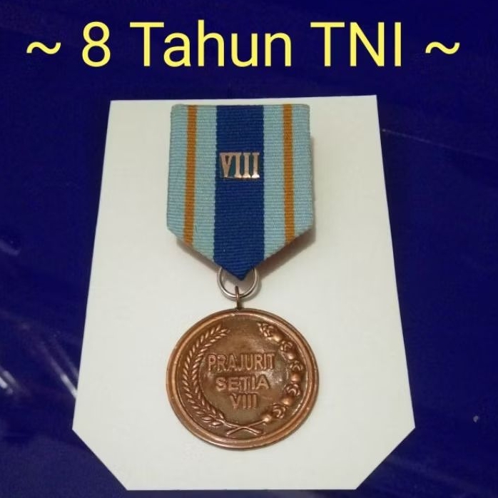 Satya Lencana 8 Tahun TNI