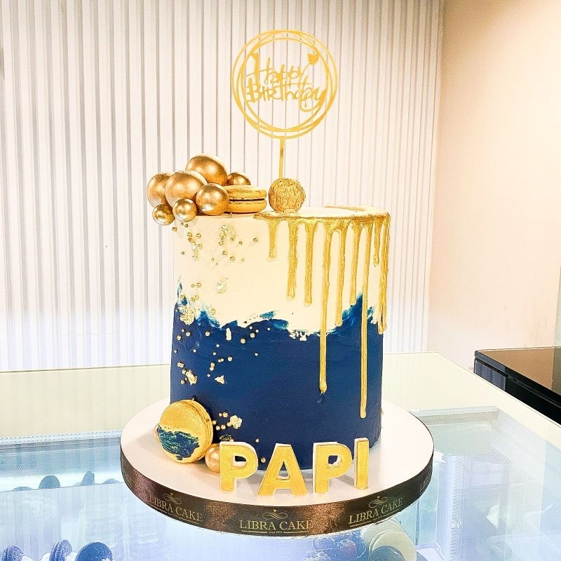 

kue ulang tahun/birthday cake/costume cake/cakeanniversary