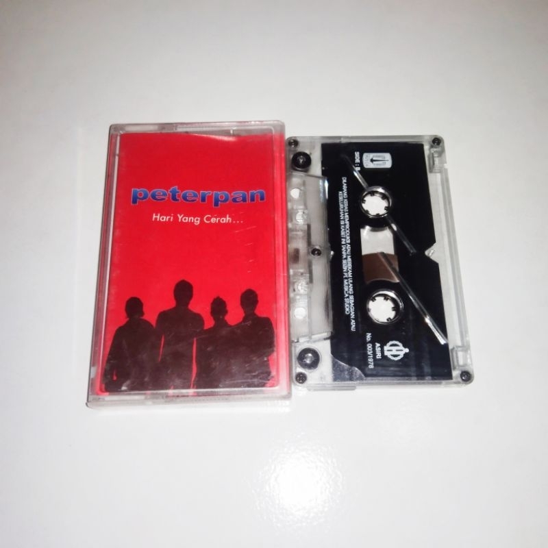 kaset Peterpan Hari Yang Cerah
