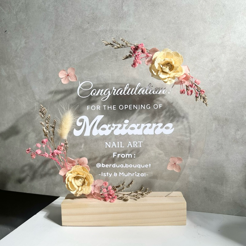 Mini Standing Acrylic by berdua.bouquet | Papan bunga akrilik mini | akrilik standing mini
