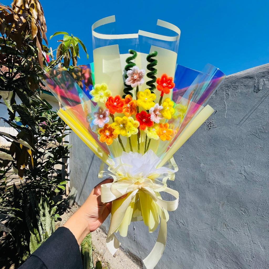 Bucket Kawat Bulu / Bucket Bunga Kawat Bulu / Buket Kawat Bulu / Pipe Cleaner Bucket / Bucket Bunga 