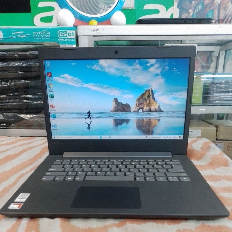 Laptop Lenovo Amd A4