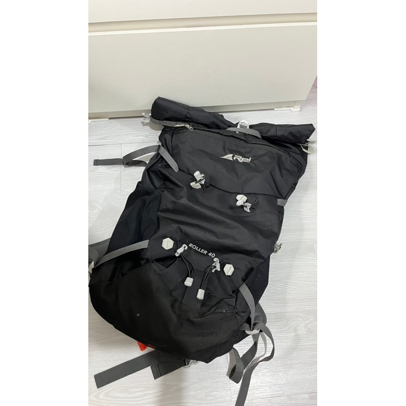 Daypack semi carrier Arei Roller 40 lt