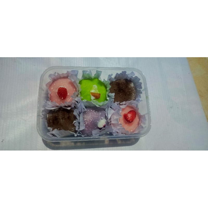 

mochi cinta rasa bluberyy wippy cream