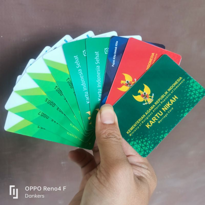 

Cetak ID CARD dan macam macam kartu kualitas premium anti pudar
