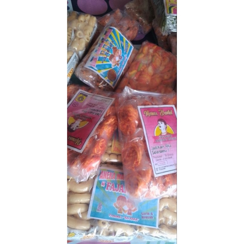 

Makaroni kriuk, Makanan ringan, cemilan, keripik, Snack, jajan rumahan, murah