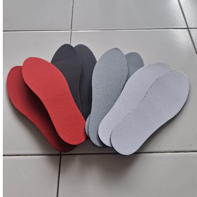Insole Sepatu Alas Sepatu Pria Wanita / Alas Sepatu Olahraga Sneakers