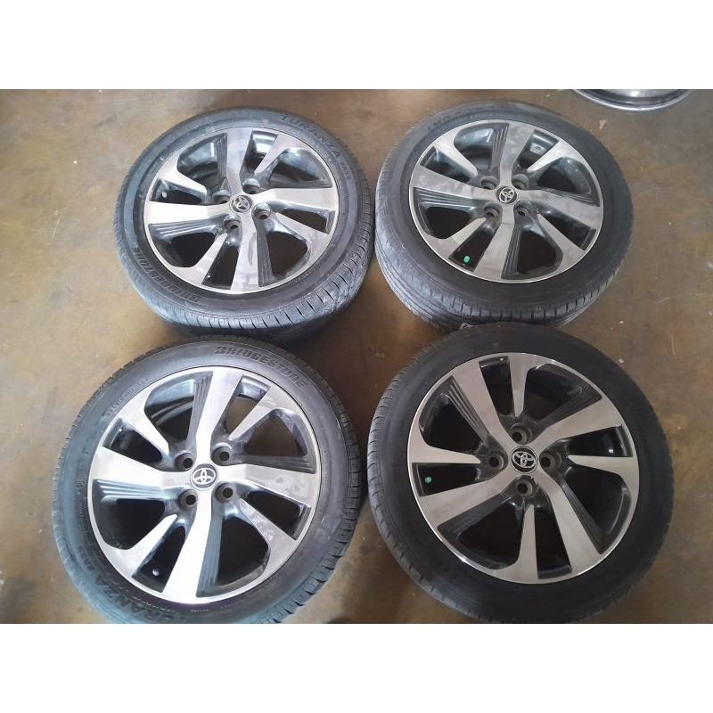 Velg Mobil Yaris Ring 16 Komplit Ban R16