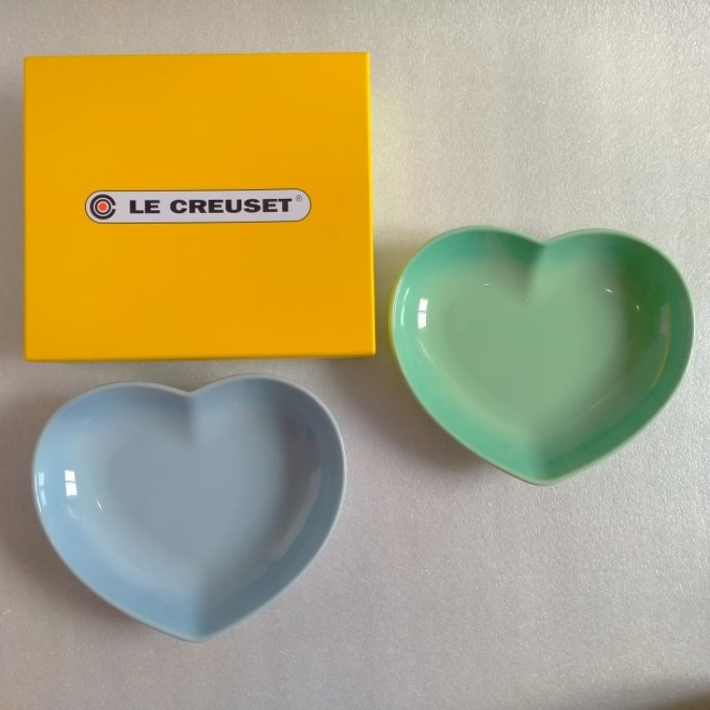 original le creuset stoneware heart shape plate 9" piring keramik