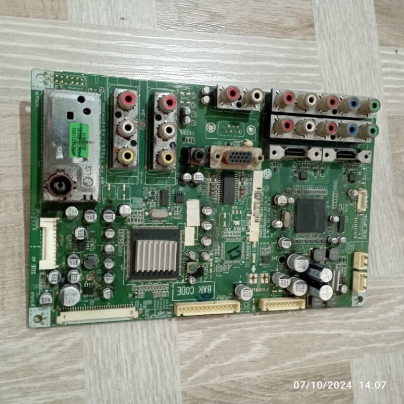 MB MOBO MAINBOARD MODULE MESIN LG 32LC7R/37C4R/42LC4R LG32