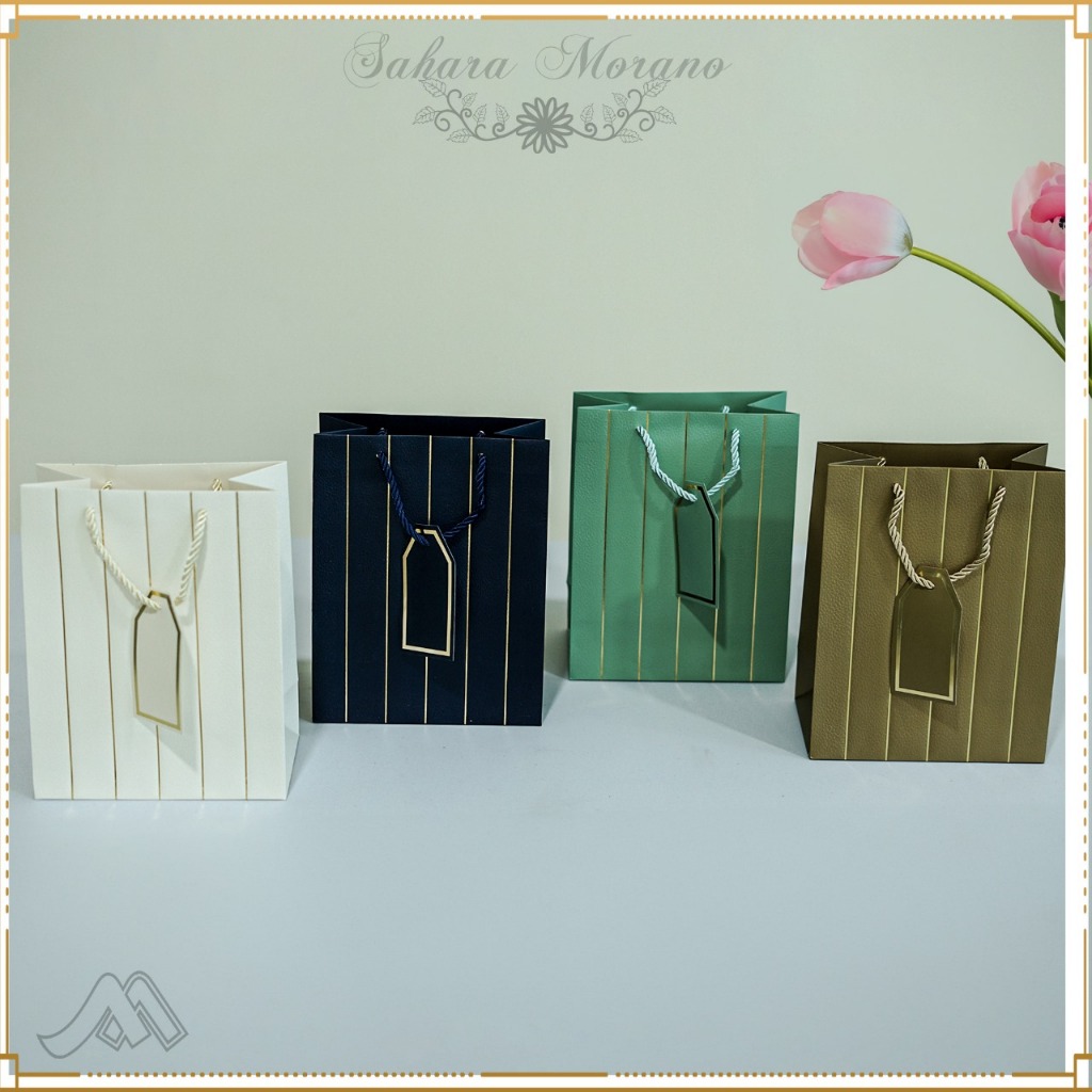 

Paper Bag Emboss Motif Garis-Garis Tas Belanja Tas Souvenir Goodie Bag Tas Hadiah