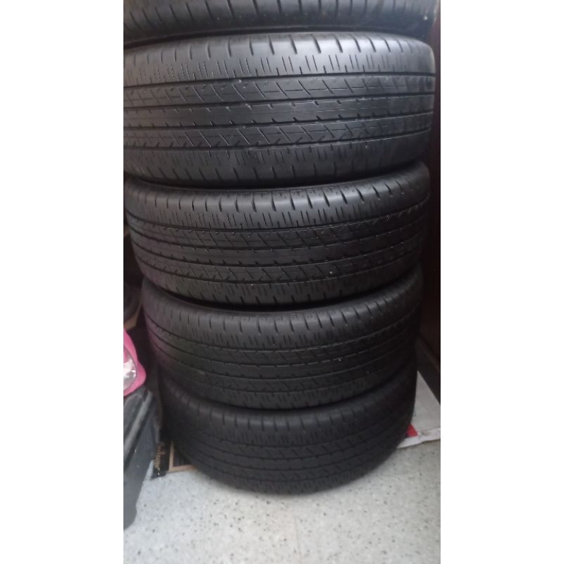 Ban Michelin 215/55/17