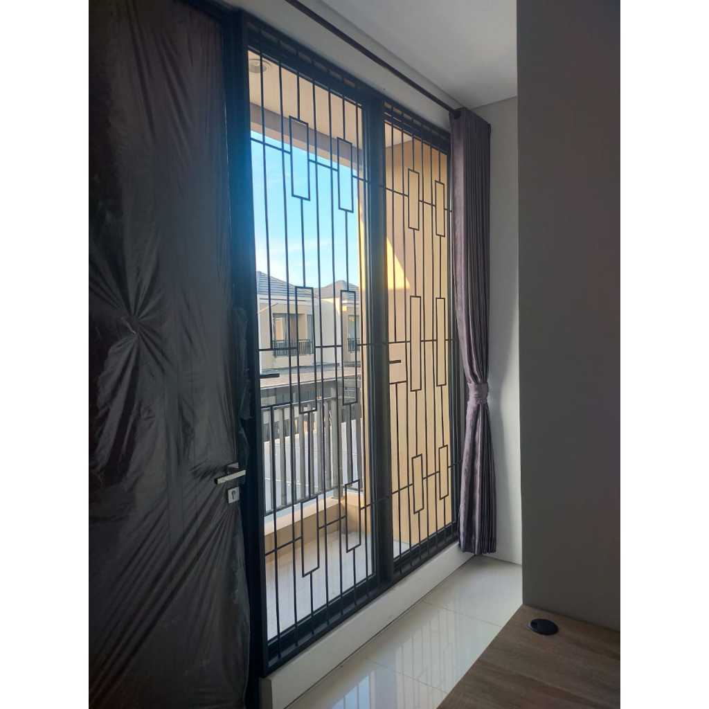 TRALIS PINTU DAN JENDELA DENGAN KONSEP MODERN MINIMALIS