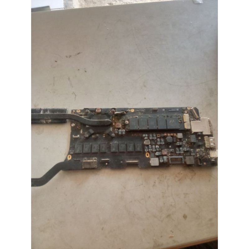 mesin mati MacBook pro a1502