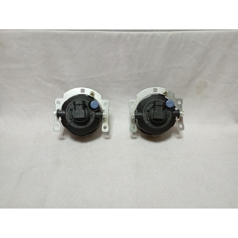 FOGLAMP LAMPU KABUT MITSUBISHI STRADA TRITON