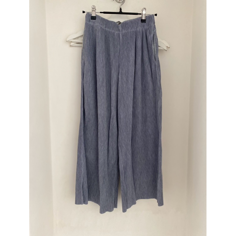 UNIQLO Pleated Culotte Celana Kulot - PRELOVED