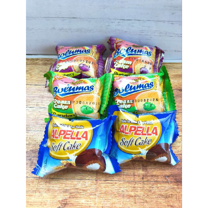 

BOLUMAS CREAM CAKE ISI 10 PCS