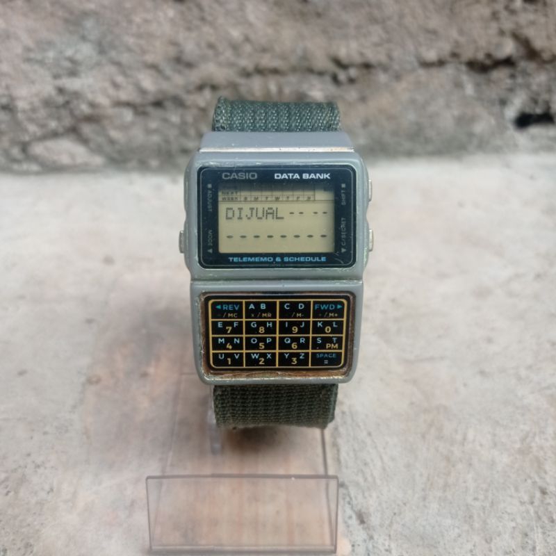 Casio DBC-610 plus bonus
