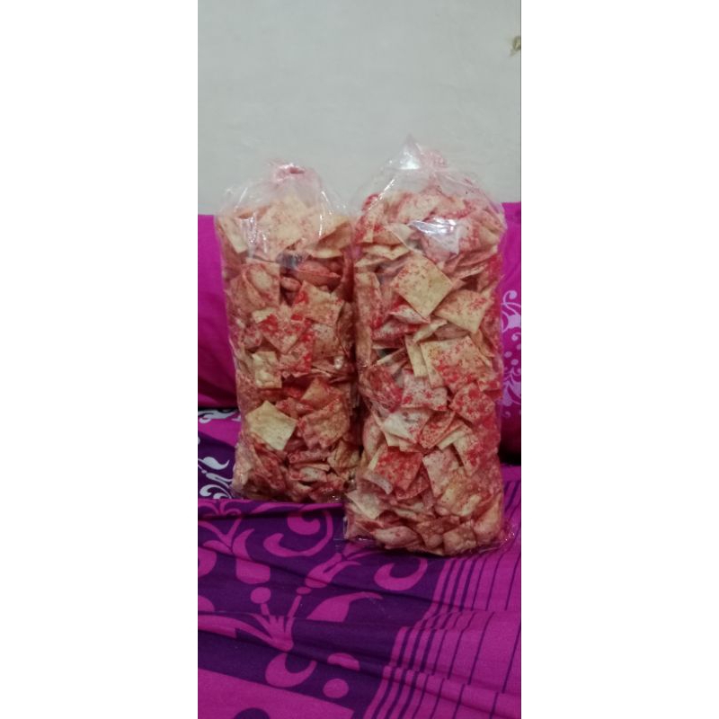 

keripik kulpang (keripik kulit pangsit) balado 250gram