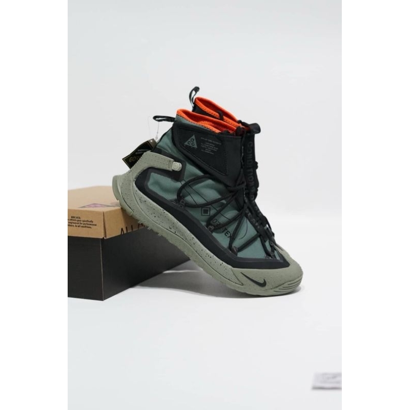 sepatu Nike acg highGreenAize