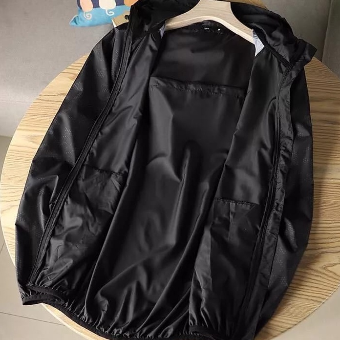 KF7 Jacket Olahraga Parasut Wateroof Sauna Suit Outdoor Hiking Sportwear Anti UV Saku Resleting Pria