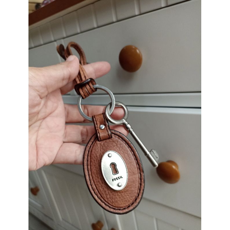 keyfob fossil silver brown 7cm preloved
