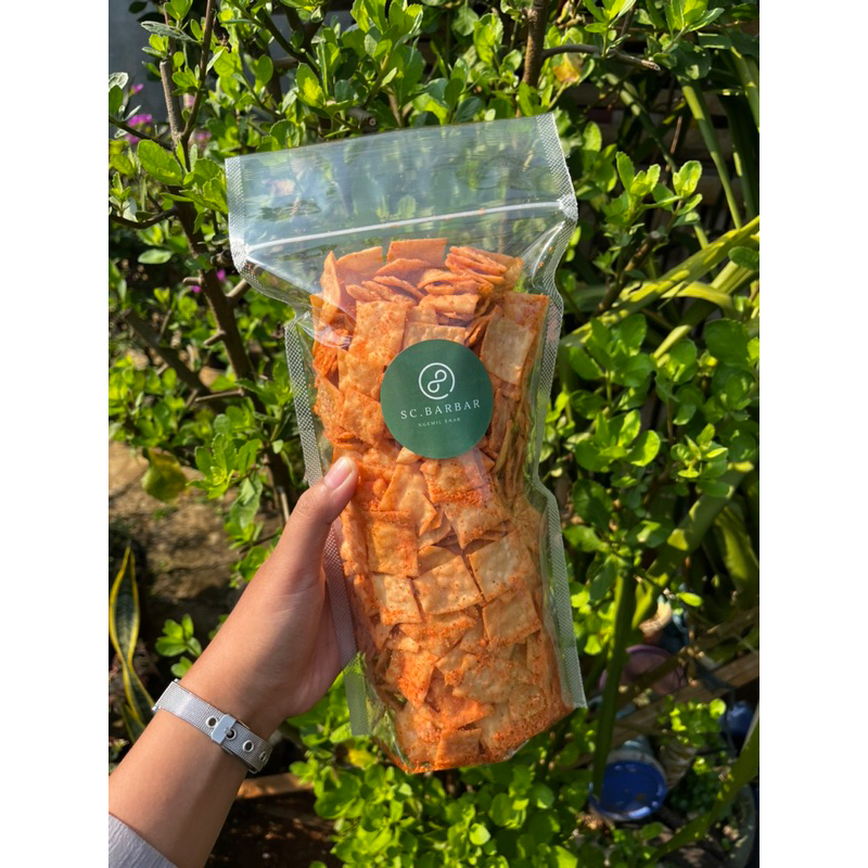 

keripik pangsit balado gurih asin 350gr