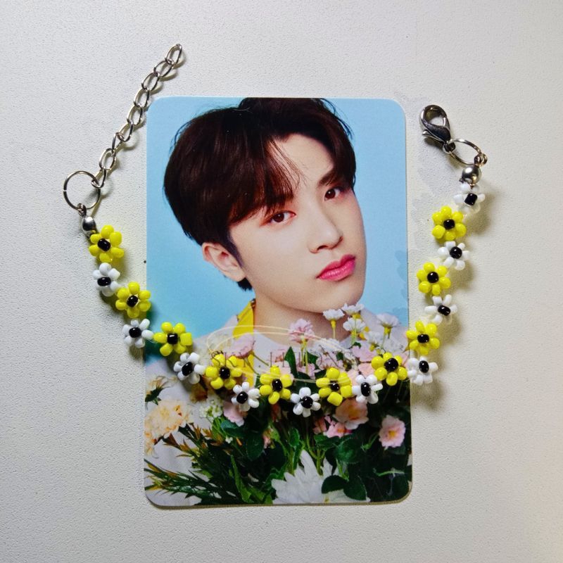 (FREE PHOTOCARD) GELANG TREASURE/ TREASURE BRACELET /GELANG MANIK MANIK/ GELANG KPOP/ BEADS BRACELET