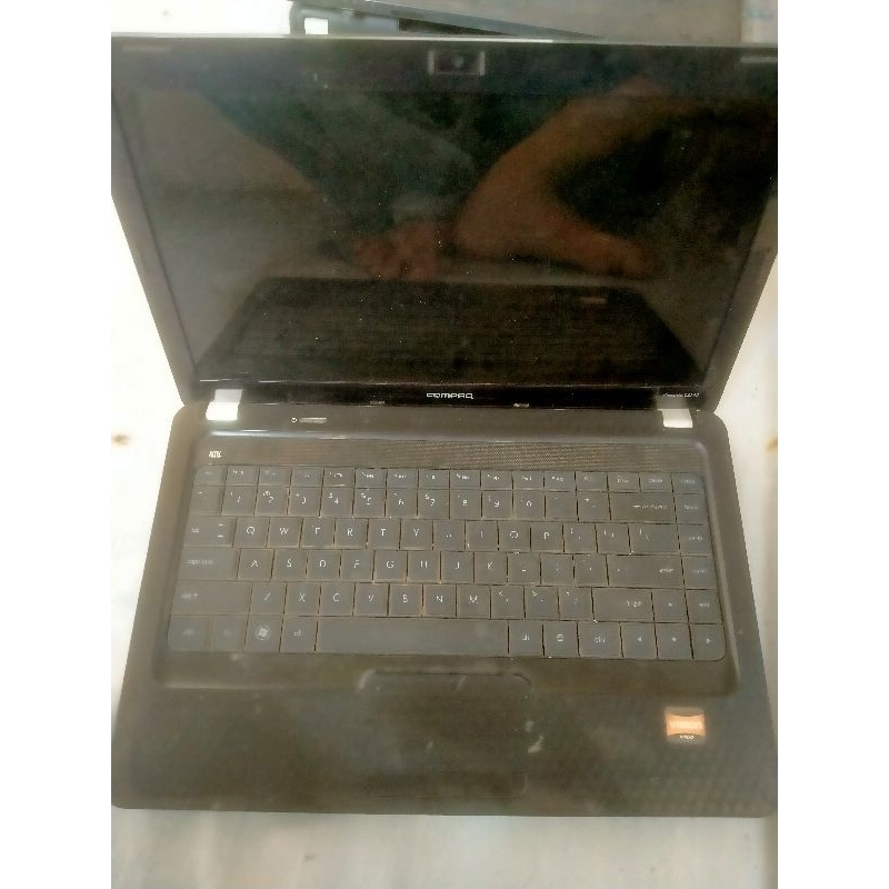 kesing laptop compaq cq42