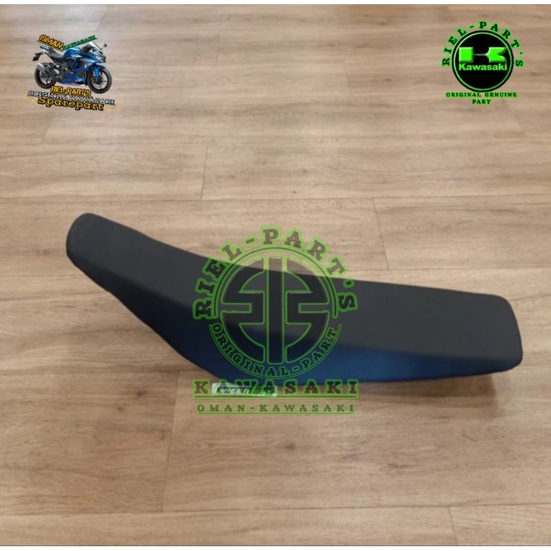 JOK SADEL TEMPAT DUDUK KLX 230 R/KLX 230 SE 2022 HITAM ORIGINAL KAWASAKI