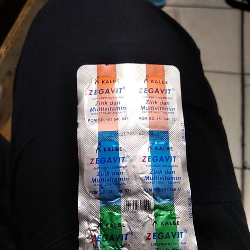 VITAMIN//ZEGAVIT//ISI 6