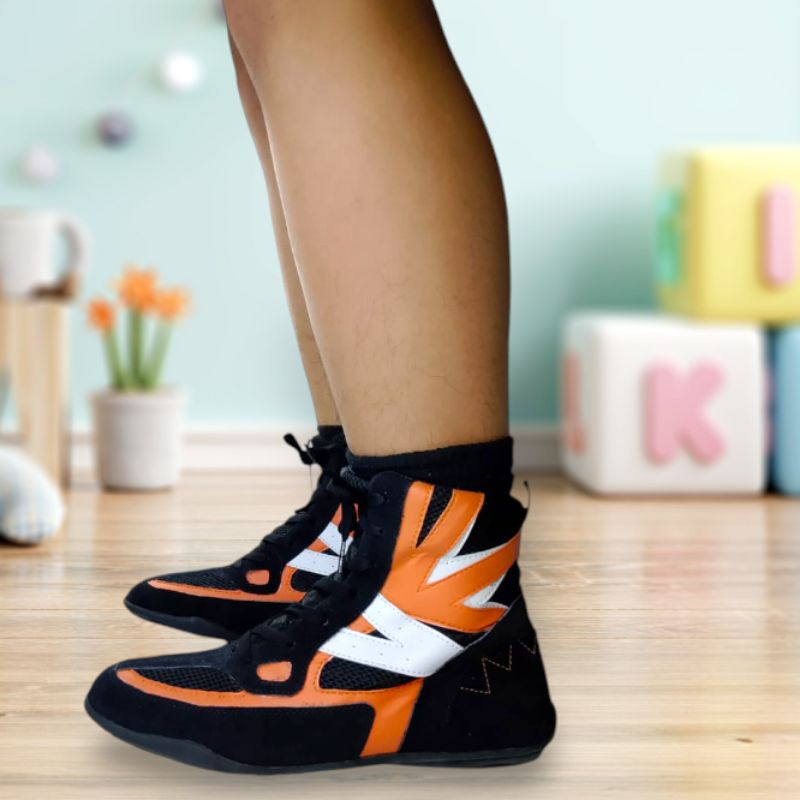 Sepatu Tinju Pria Boxing Shoes Sport Olahraga Casual Sepatu Gulat Gym Fitness Keren Anti Slip Ringan