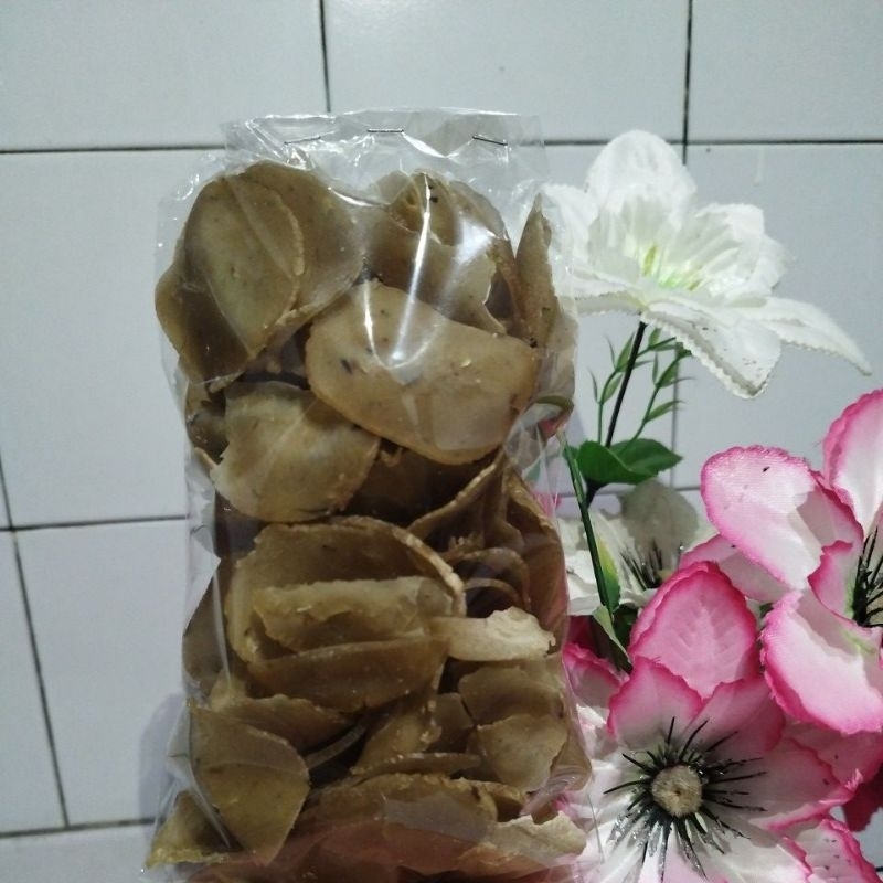 

KRUPUK IKAN TONGKOL KHAS CELUKAN BAWANG GEROKGAK BALI