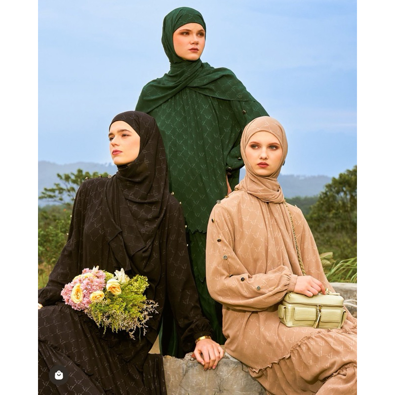 VZ Signature Embossed Dress - VIVI ZUBEDI