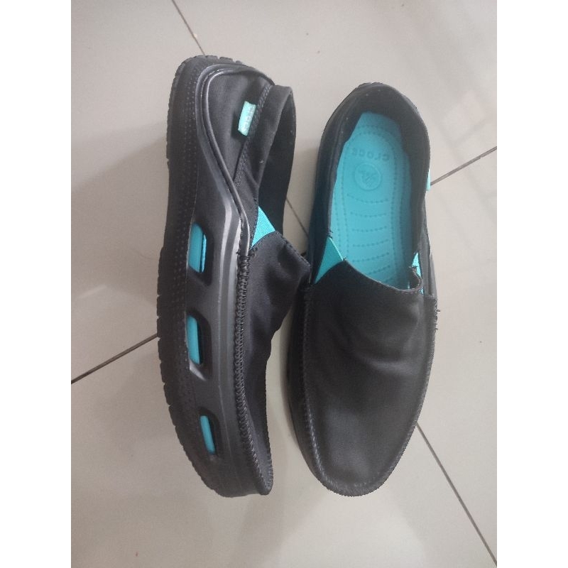 Sepatu Slip On Pria CROCS No.44/10 (PRELOVED)