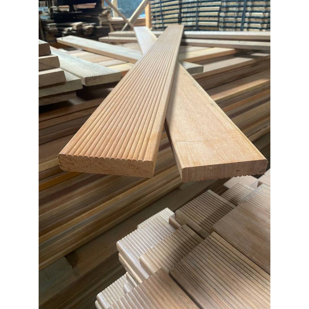 Decking Papan Kayu Ulin Sulawesi Asli - Indoor Outdoor